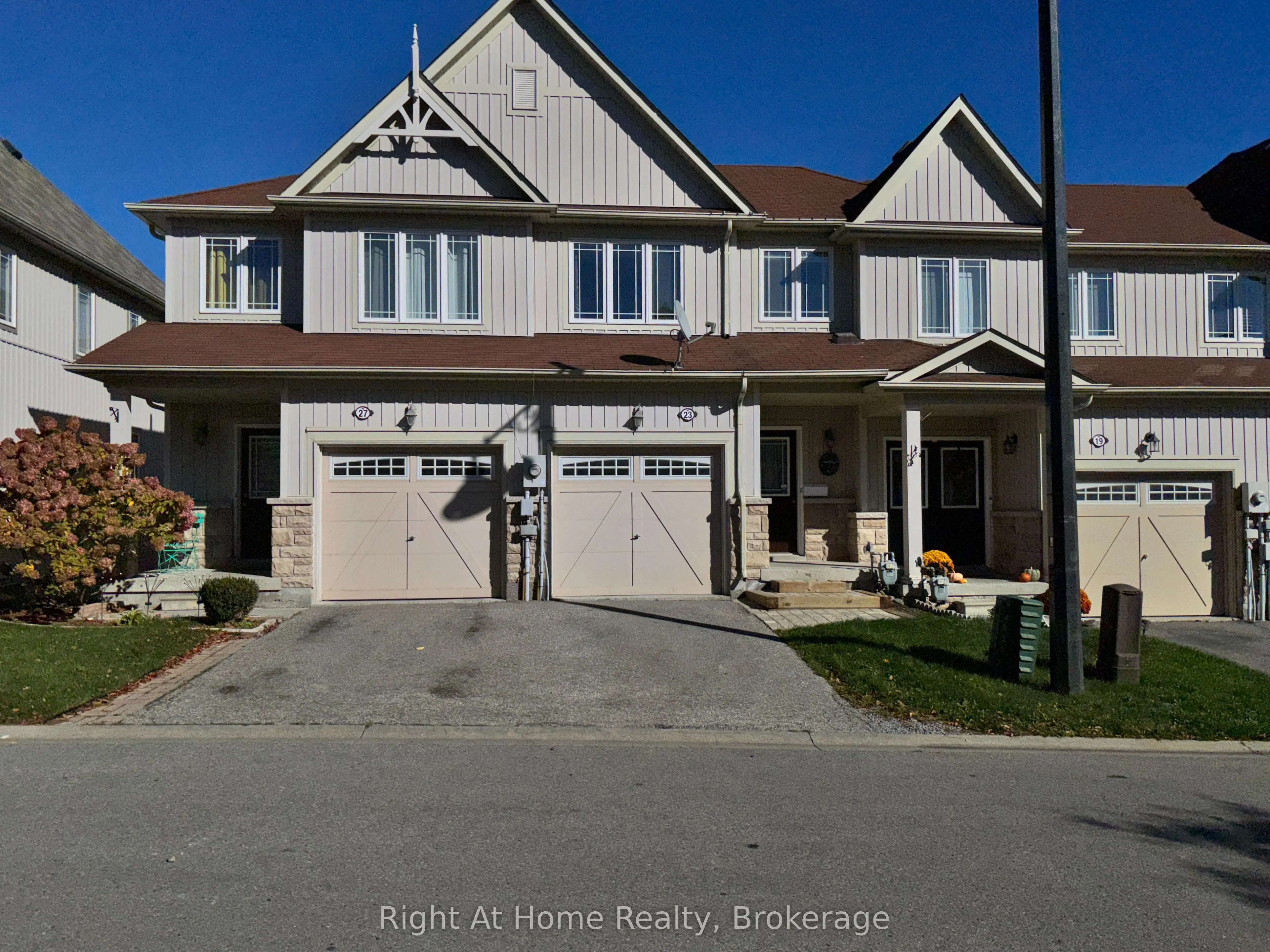 23 Connell Lane #19