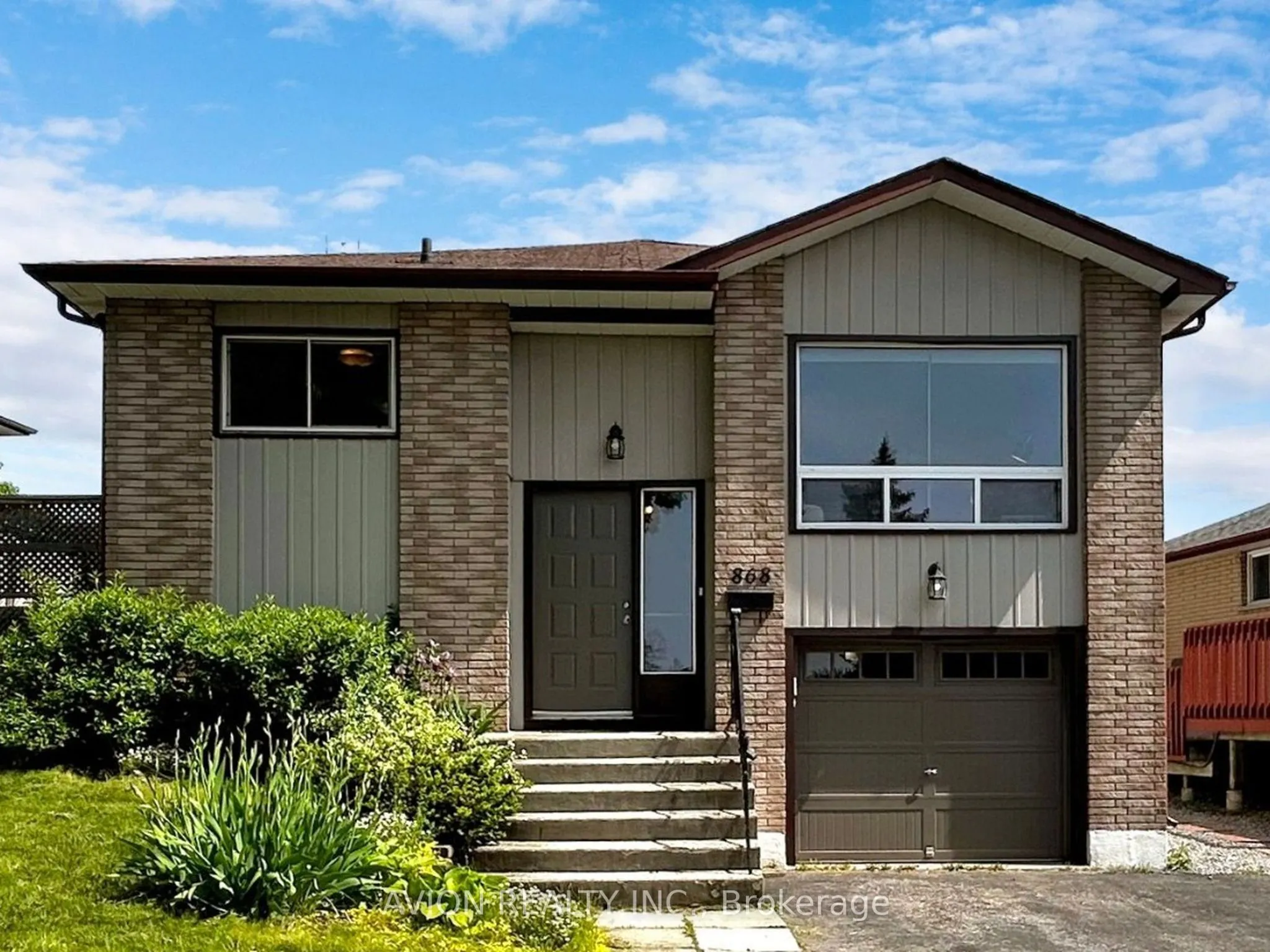 868 Roundelay Drive #BSMT