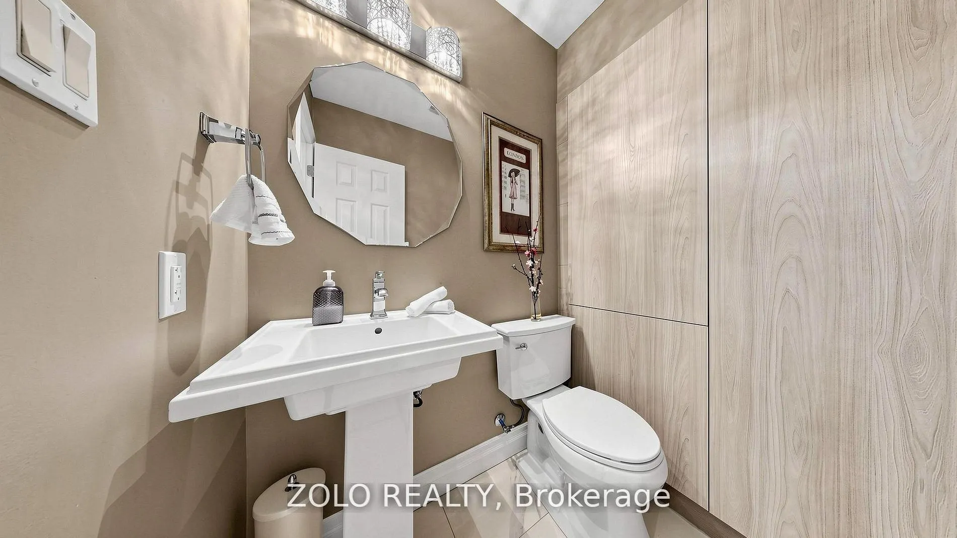 41 Meadowcliffe Drive