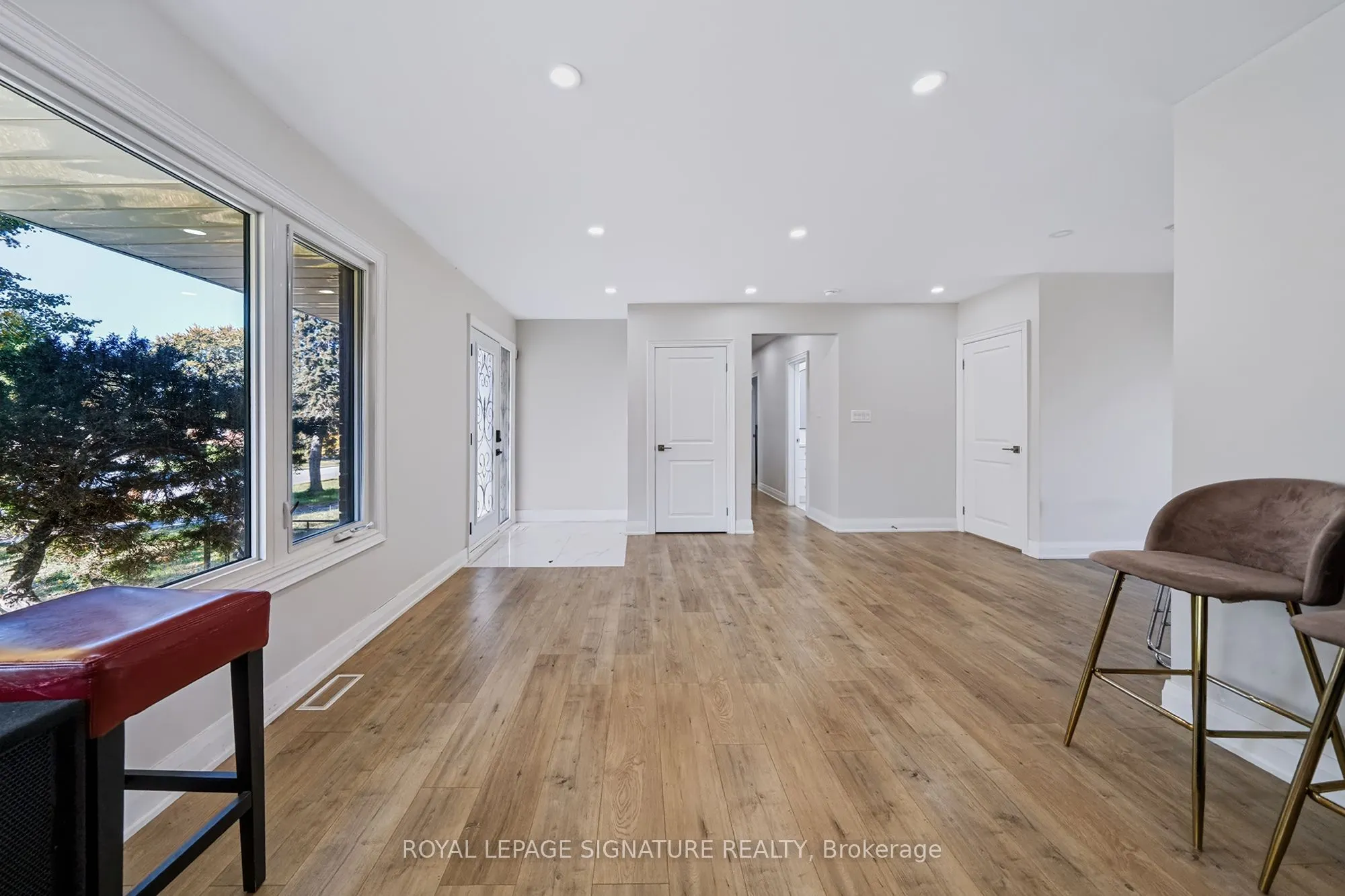 120 Earlton Road