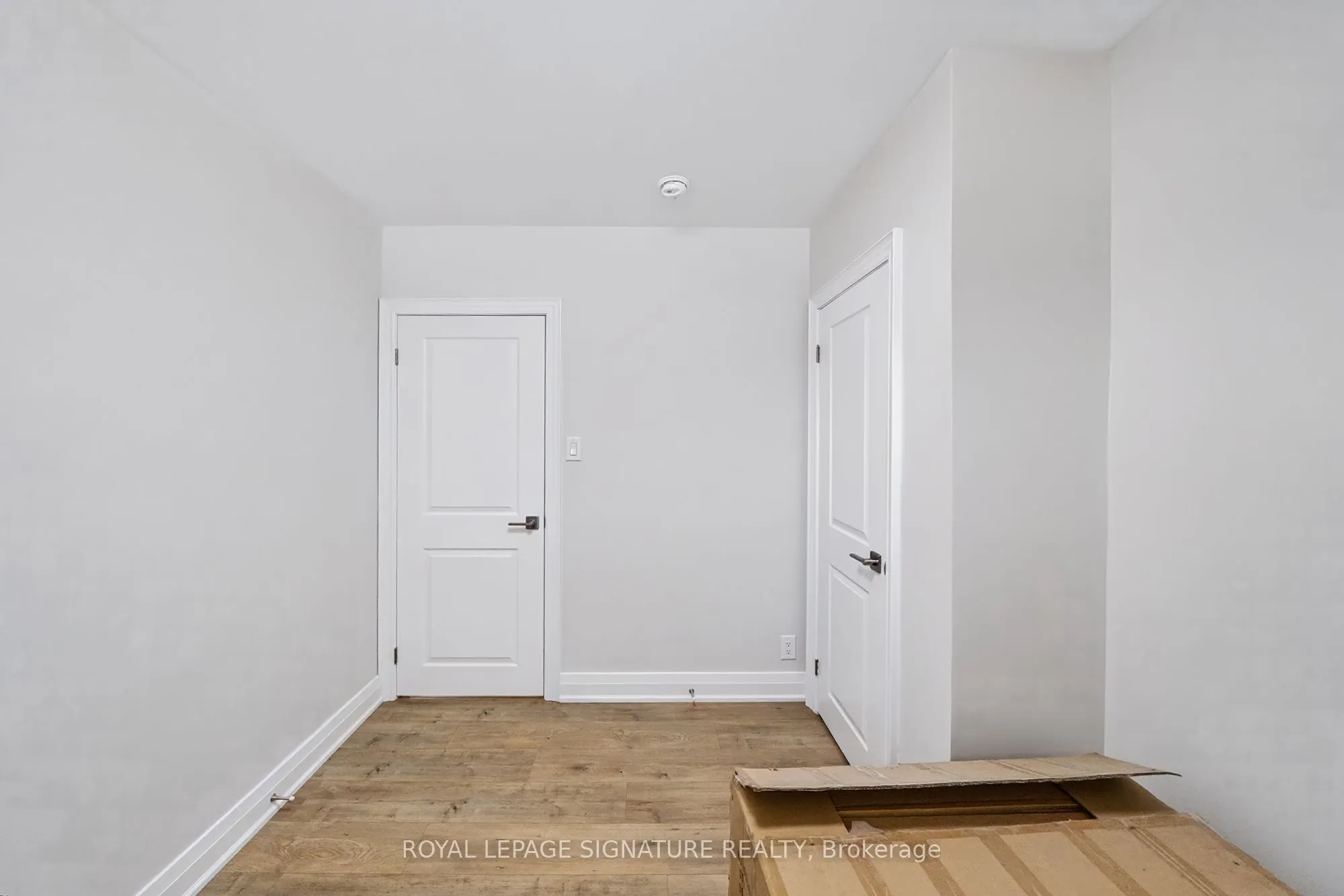 120 Earlton Road
