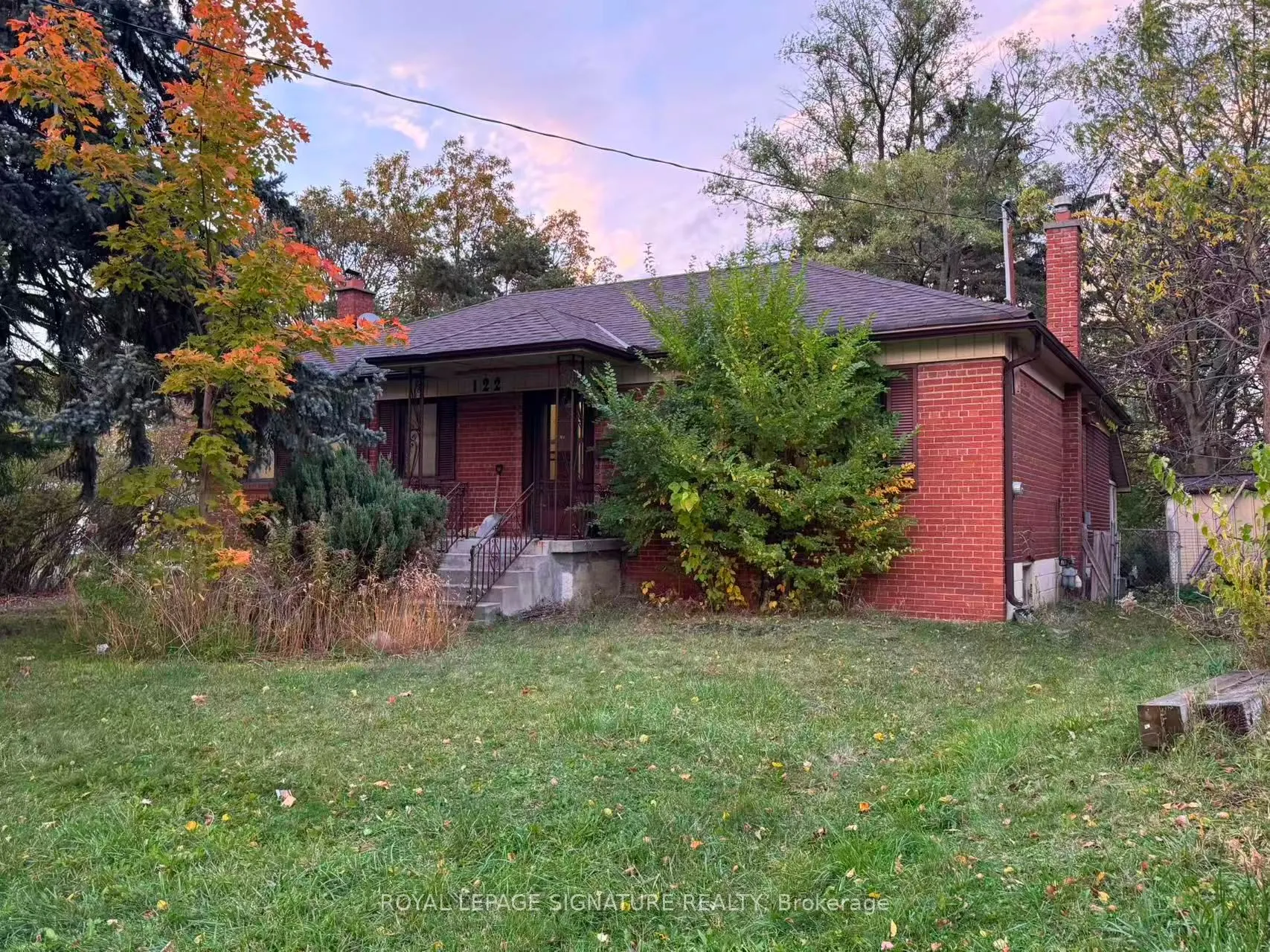 122 Earlton Road