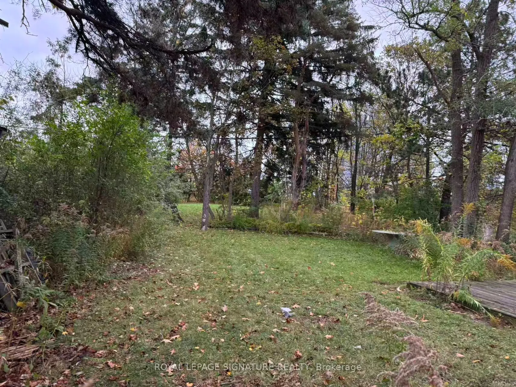 122 Earlton Road
