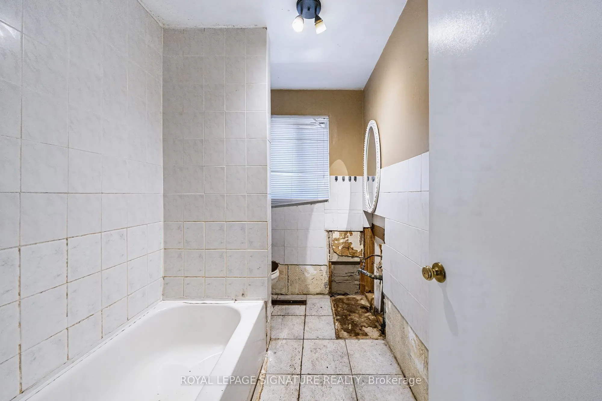 122 Earlton Road