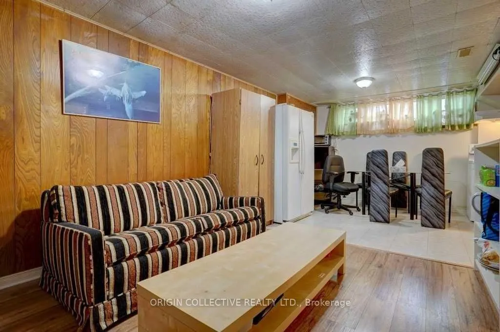 42 Par Avenue #BASEMENT