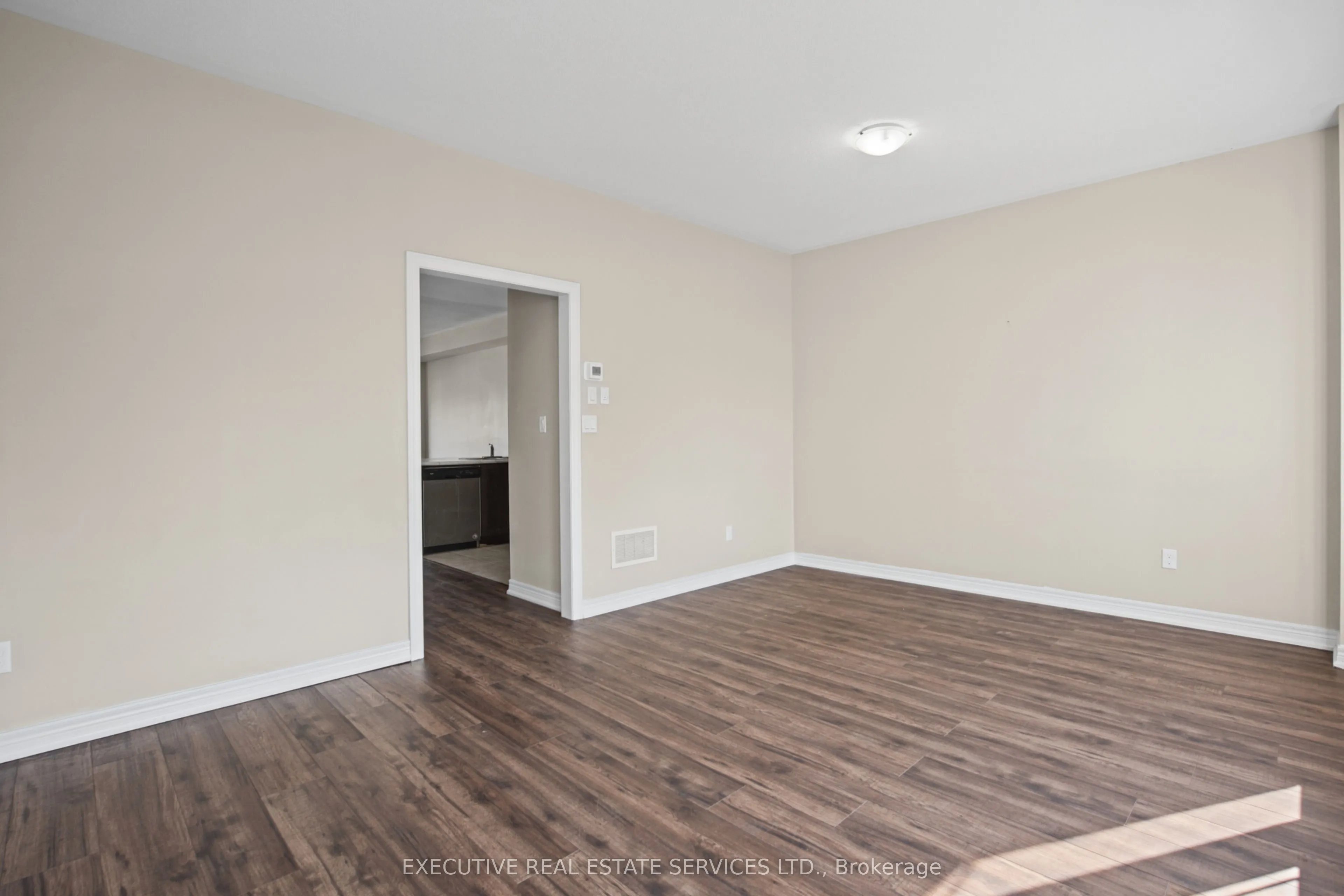 20 Waterstone Way
