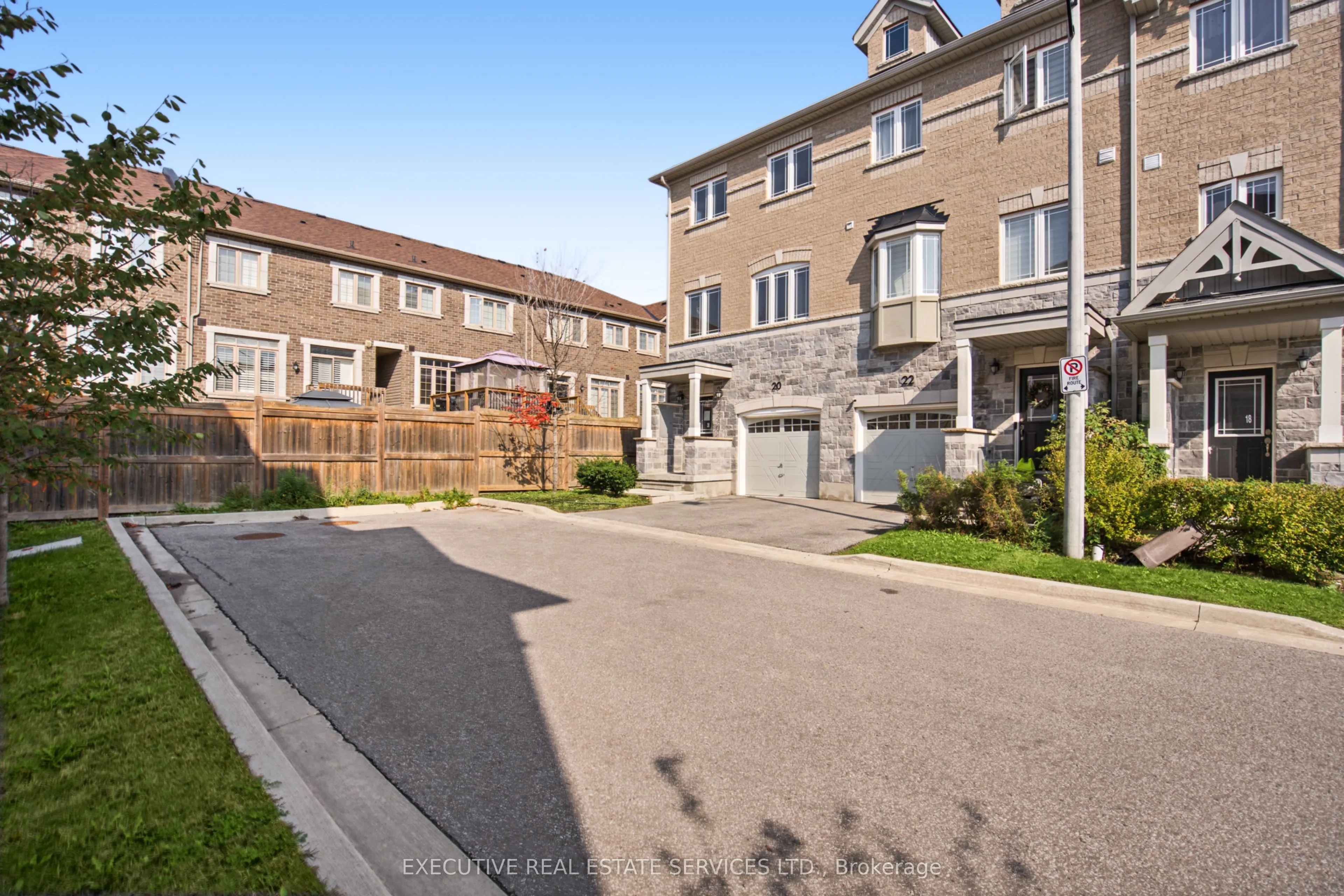 20 Waterstone Way