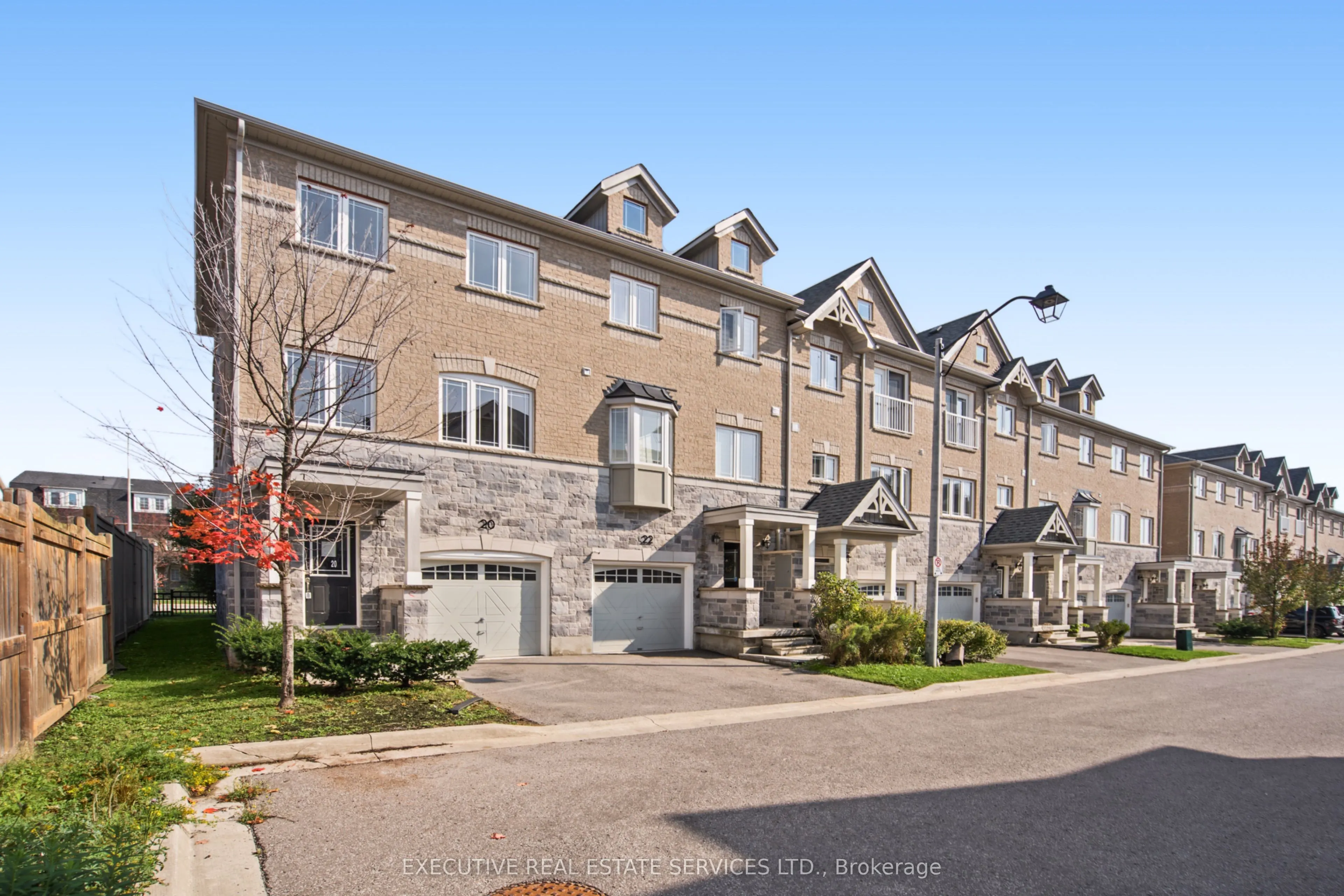 20 Waterstone Way