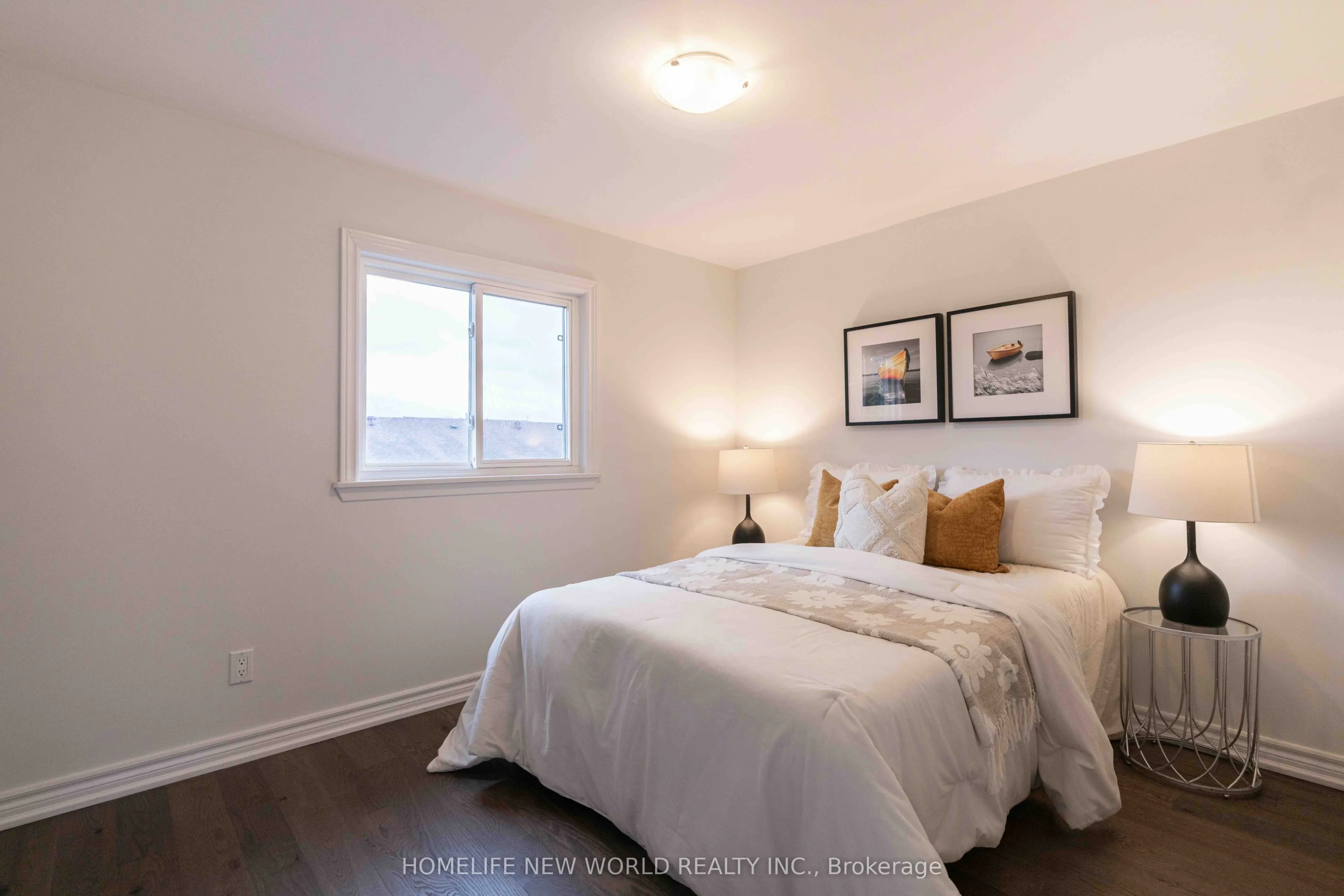 102 Alexmuir Boulevard