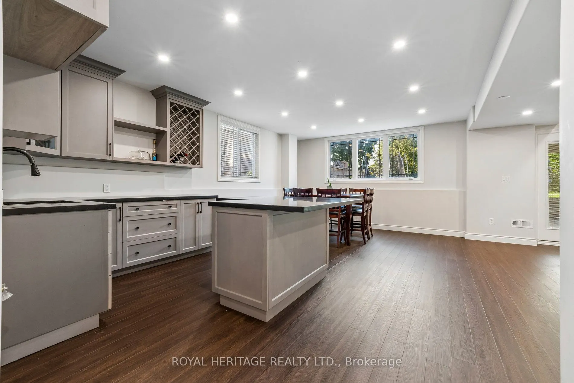 51 Gloria Crescent