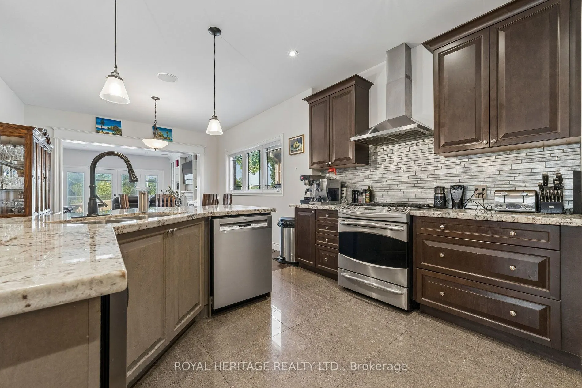 51 Gloria Crescent