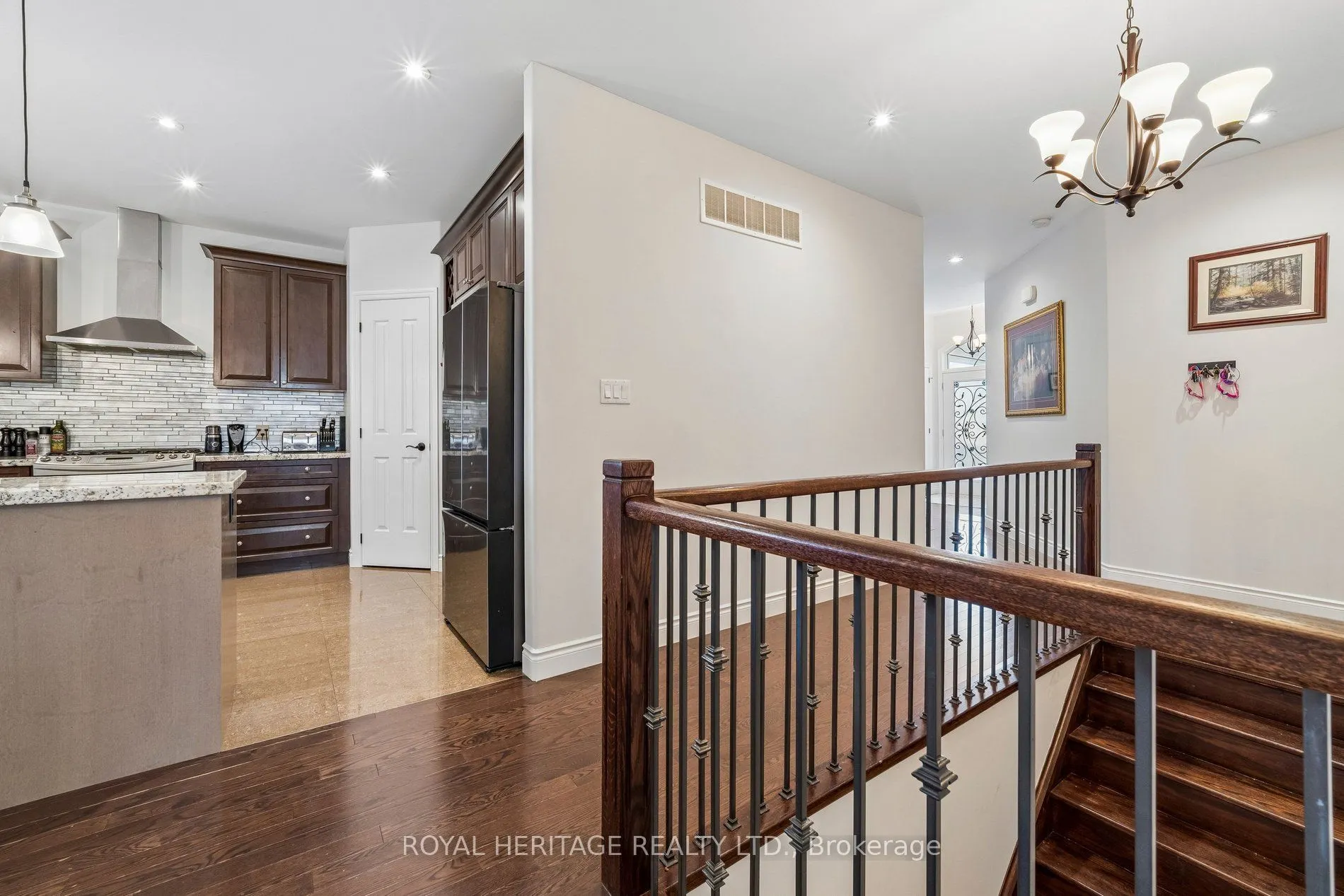 51 Gloria Crescent