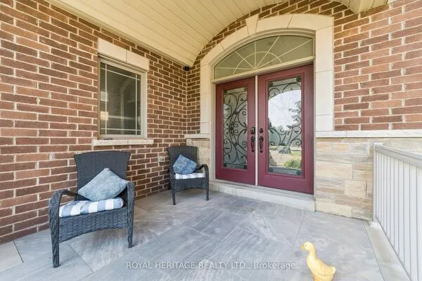 51 Gloria Crescent