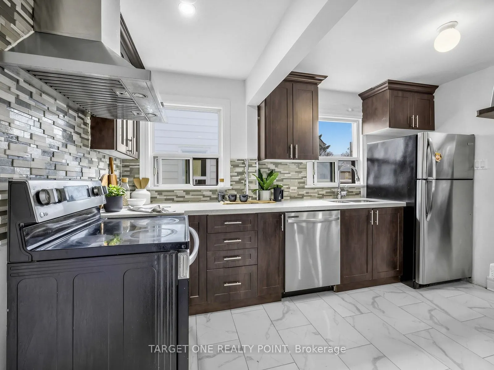 75 Gradwell Drive