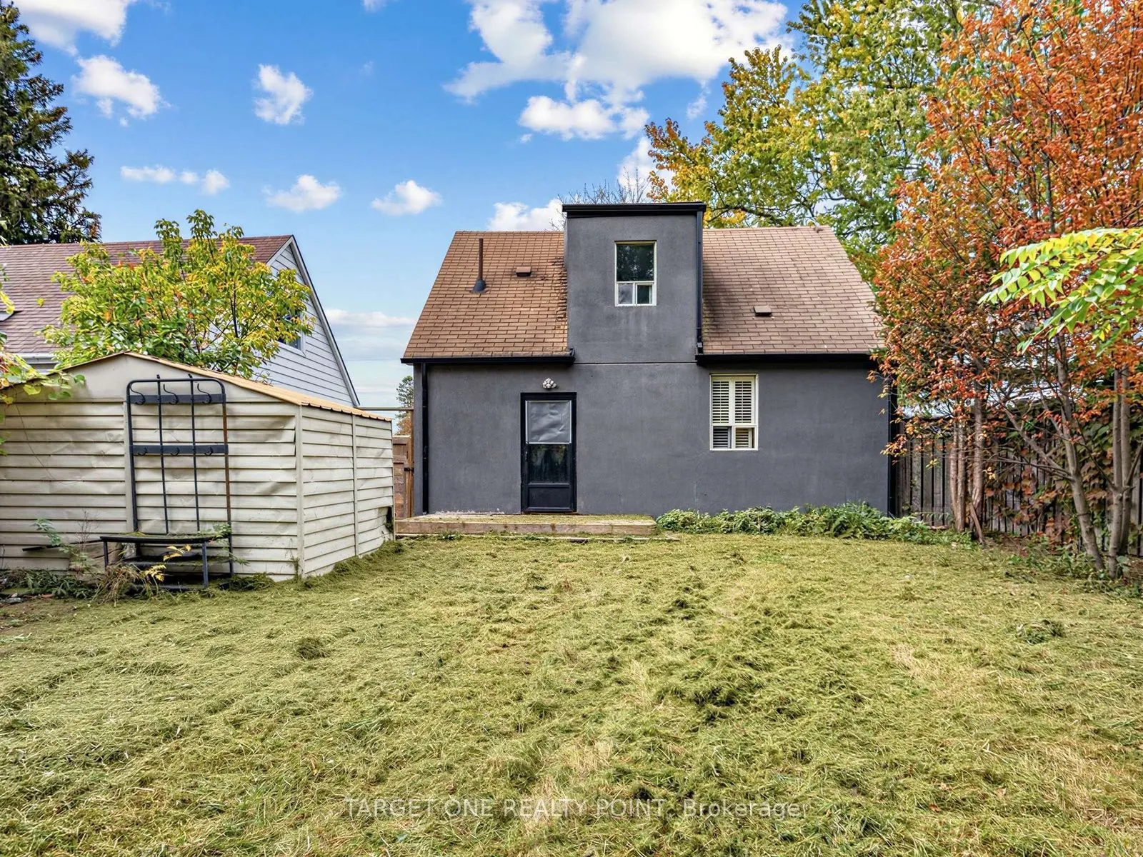 75 Gradwell Drive