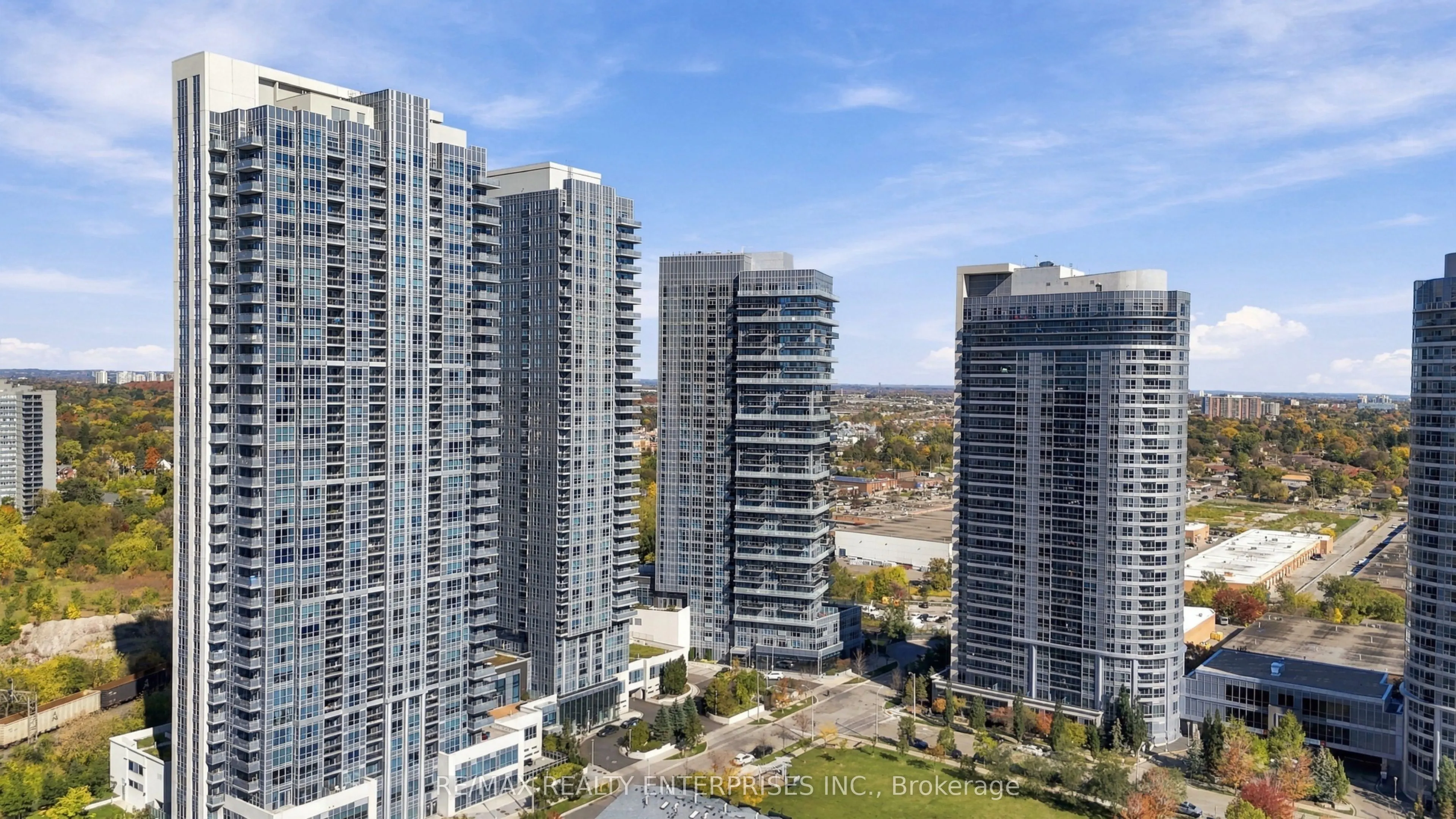 225 Village Green Square #1004