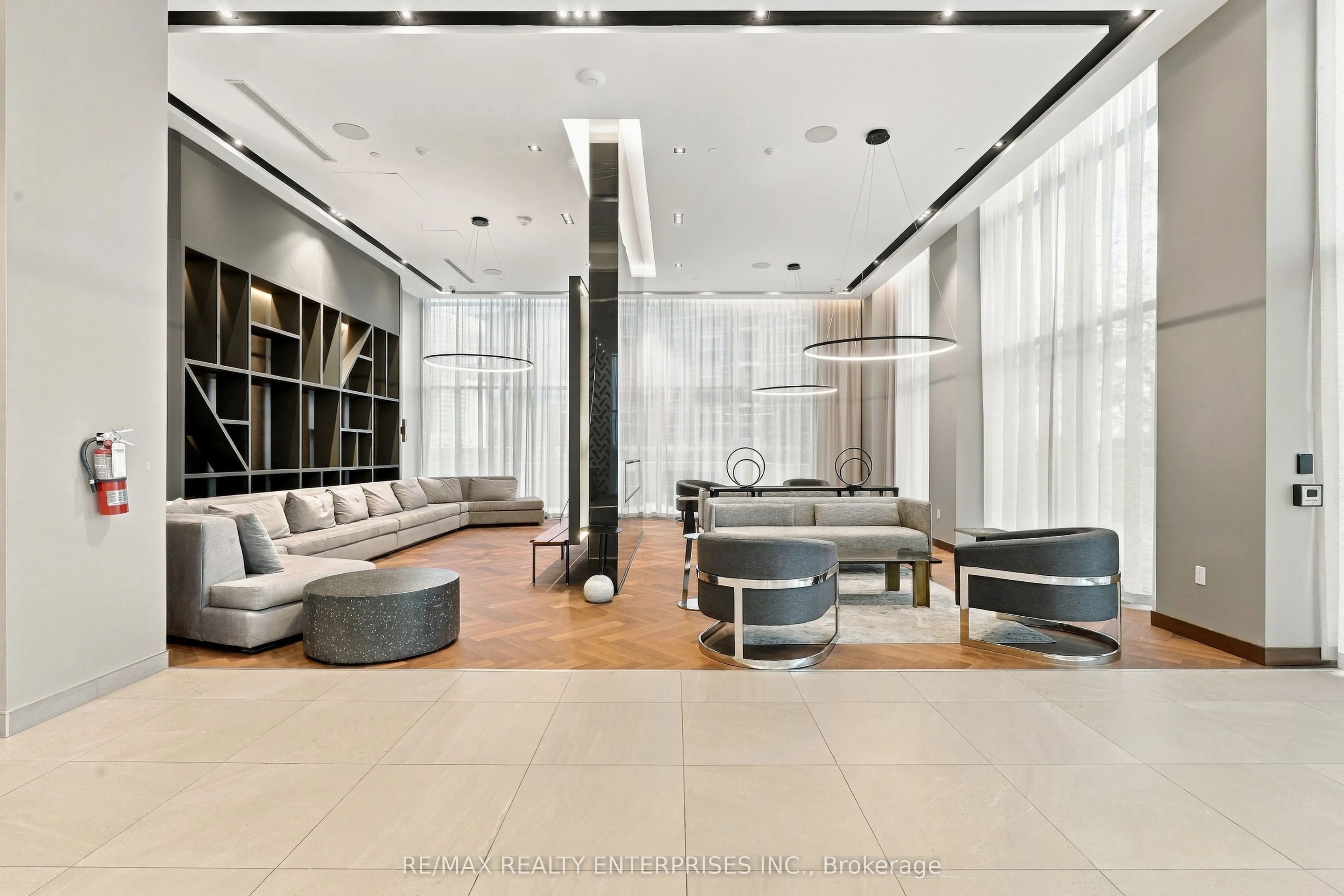 225 Village Green Square #1004