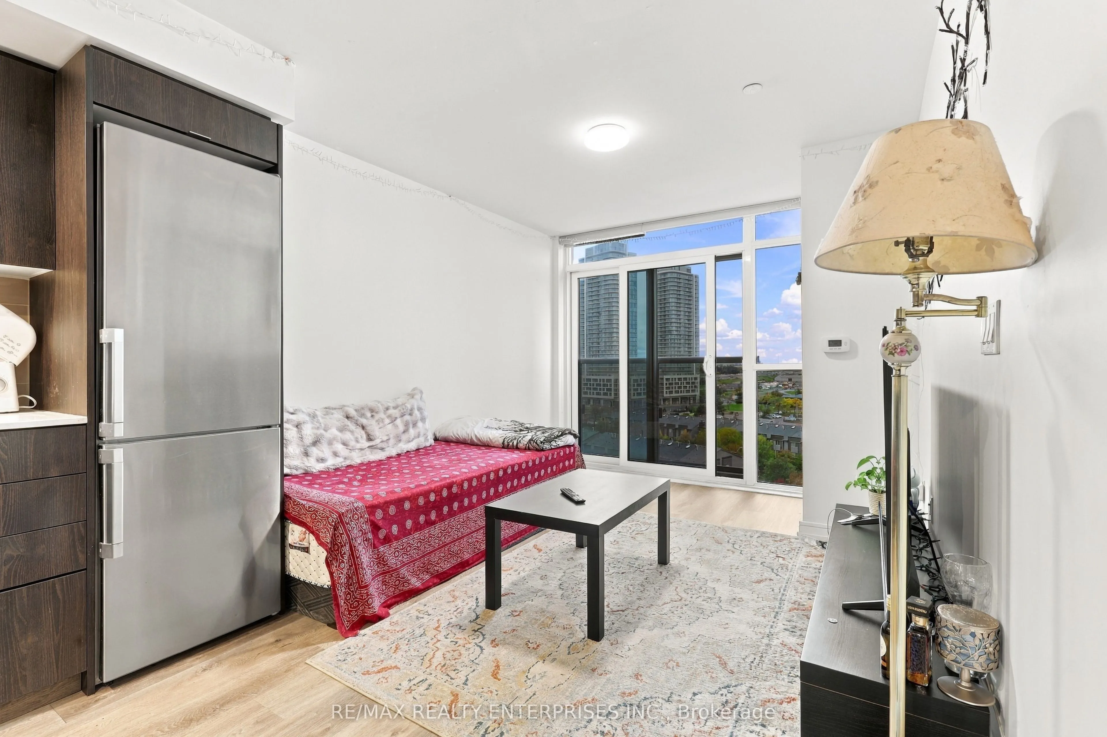 225 Village Green Square #1004