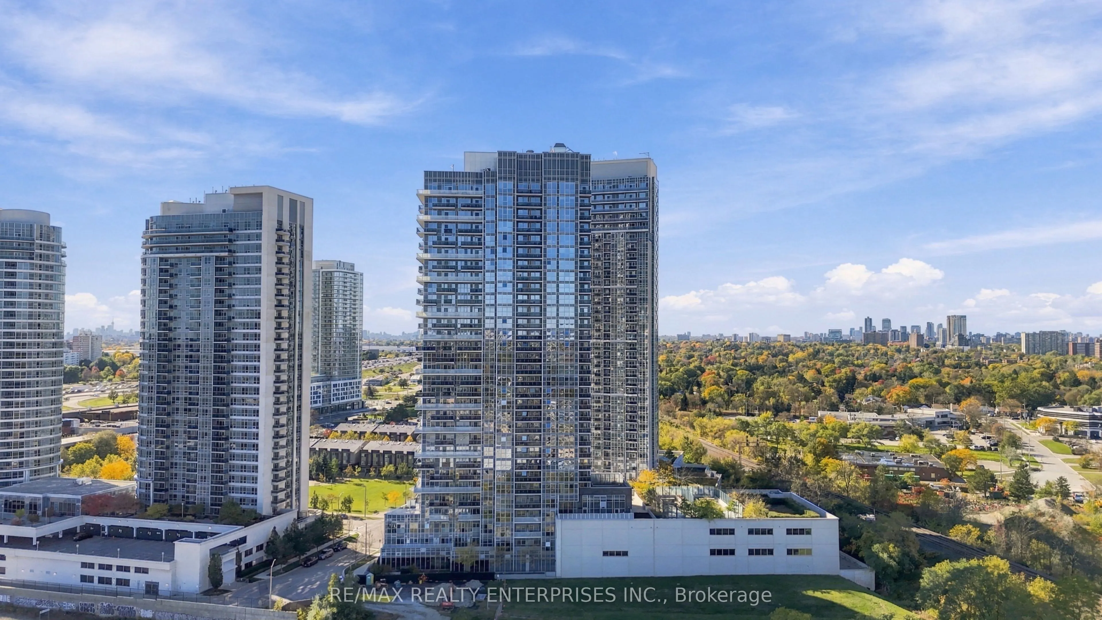 225 Village Green Square #1004