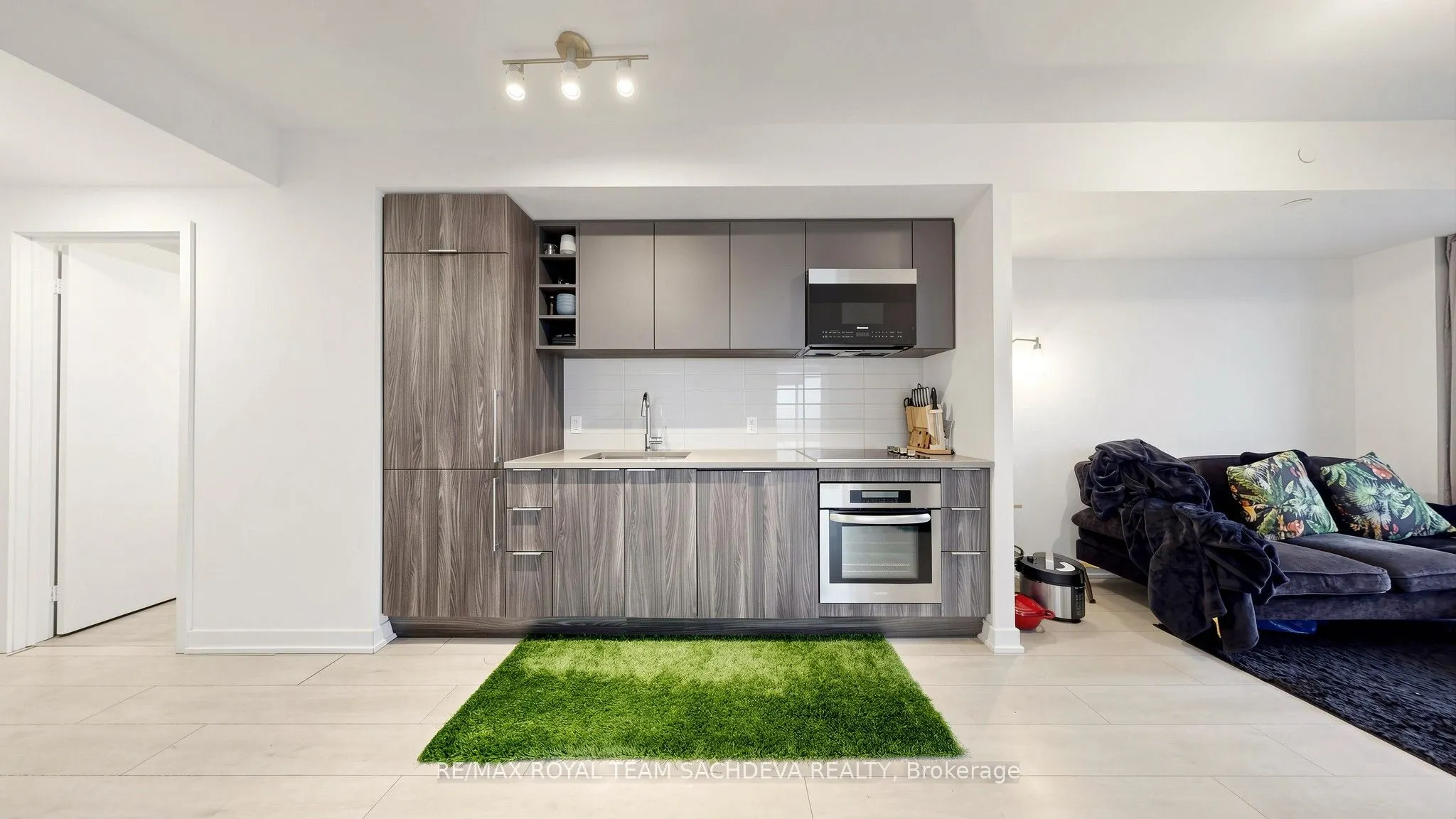 2031 Kennedy Road #2815