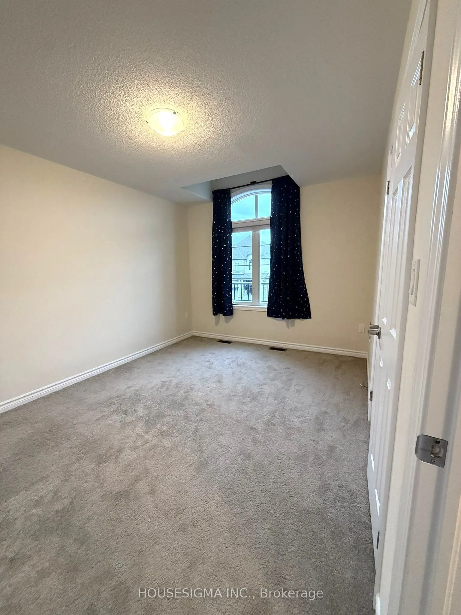 206 Ronald Guscott Street