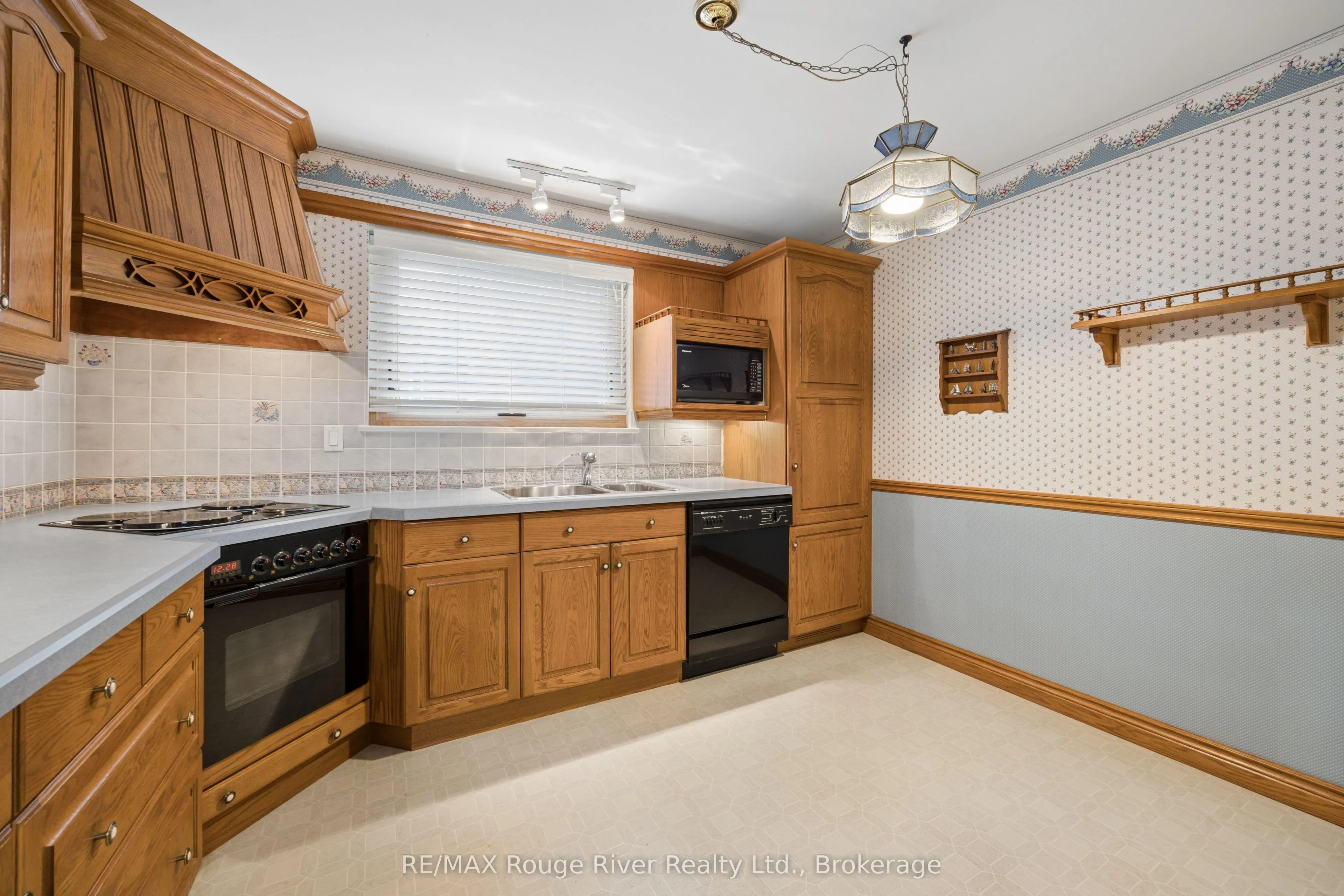3 Heatherwood Road