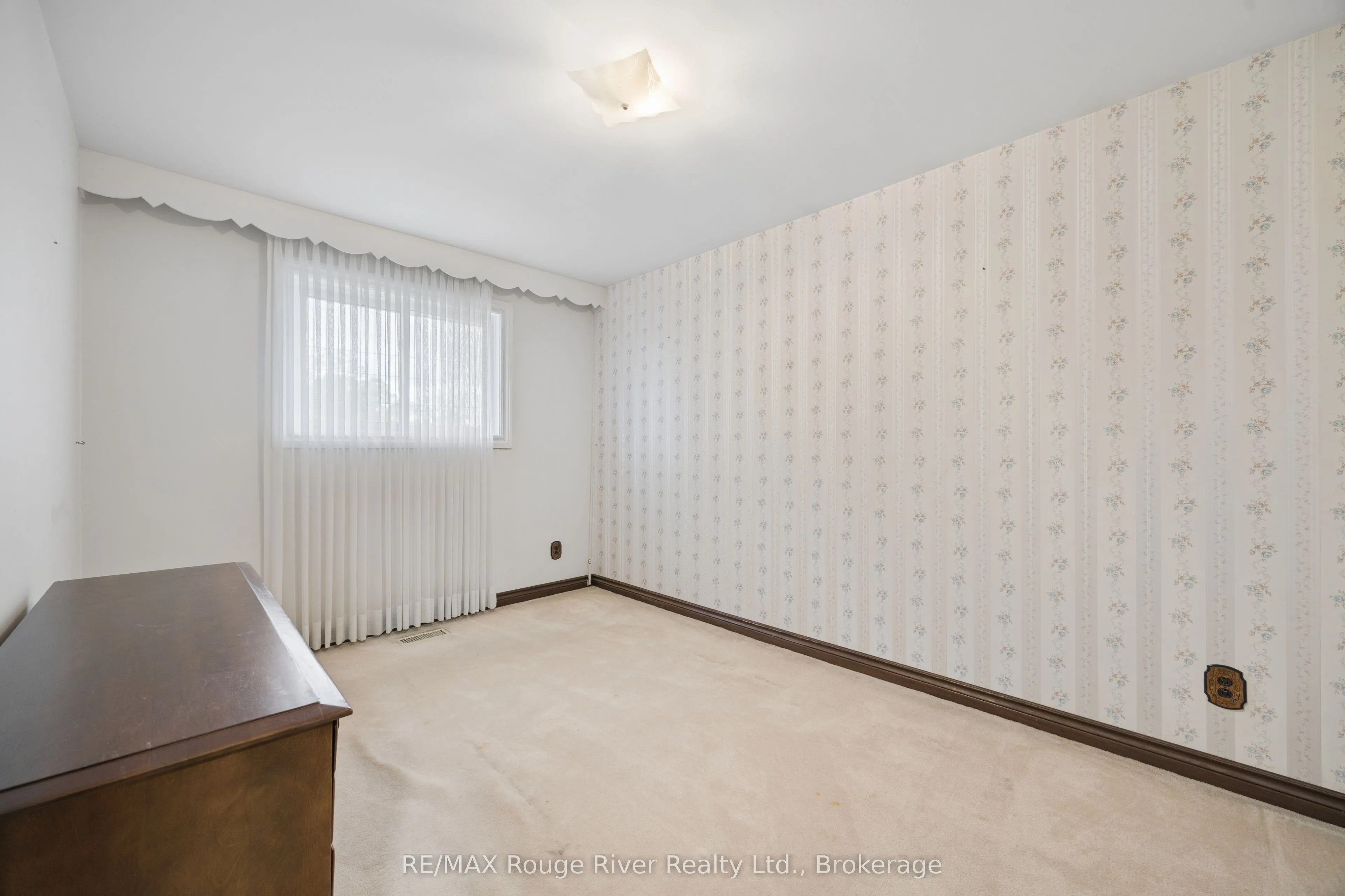 3 Heatherwood Road
