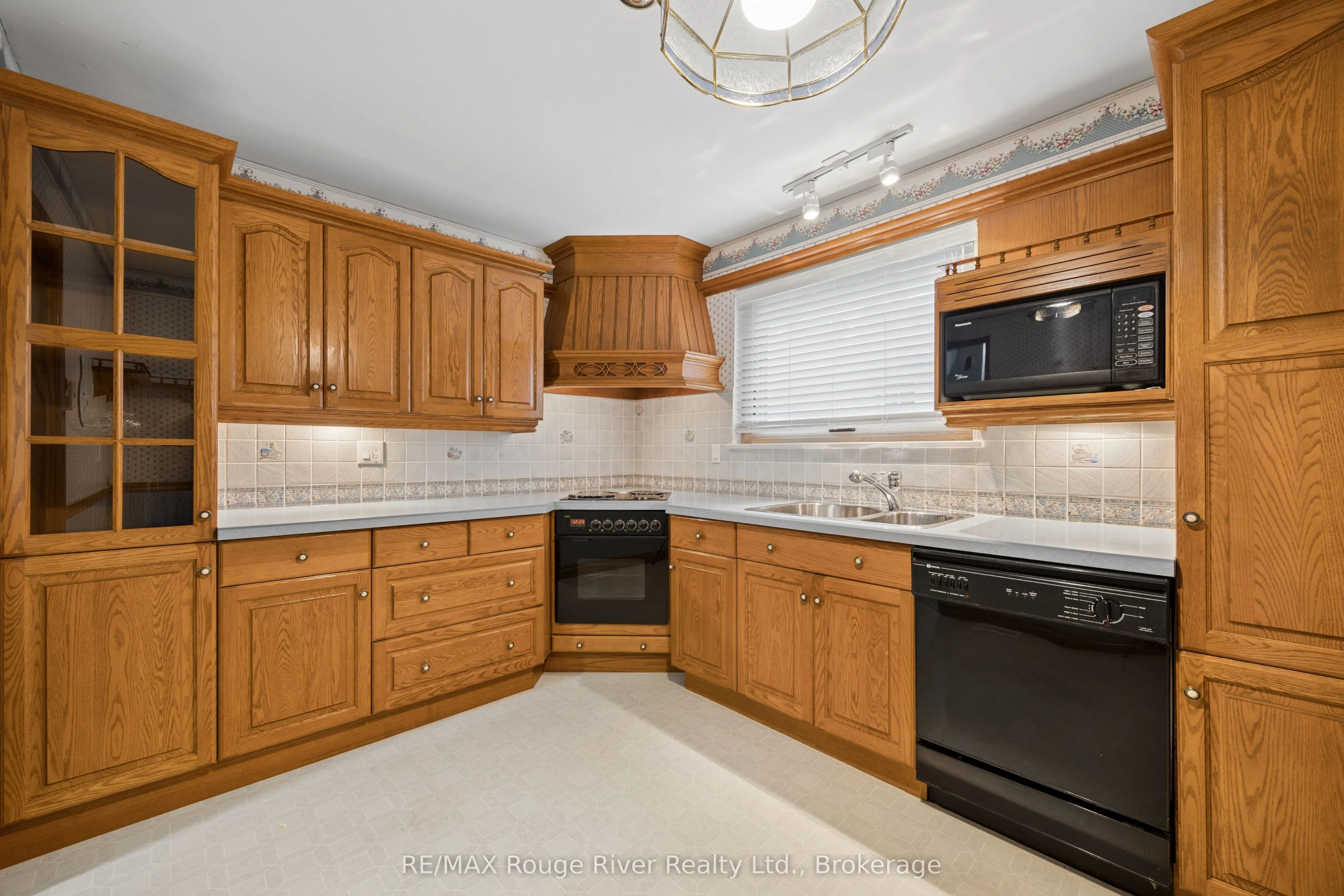 3 Heatherwood Road