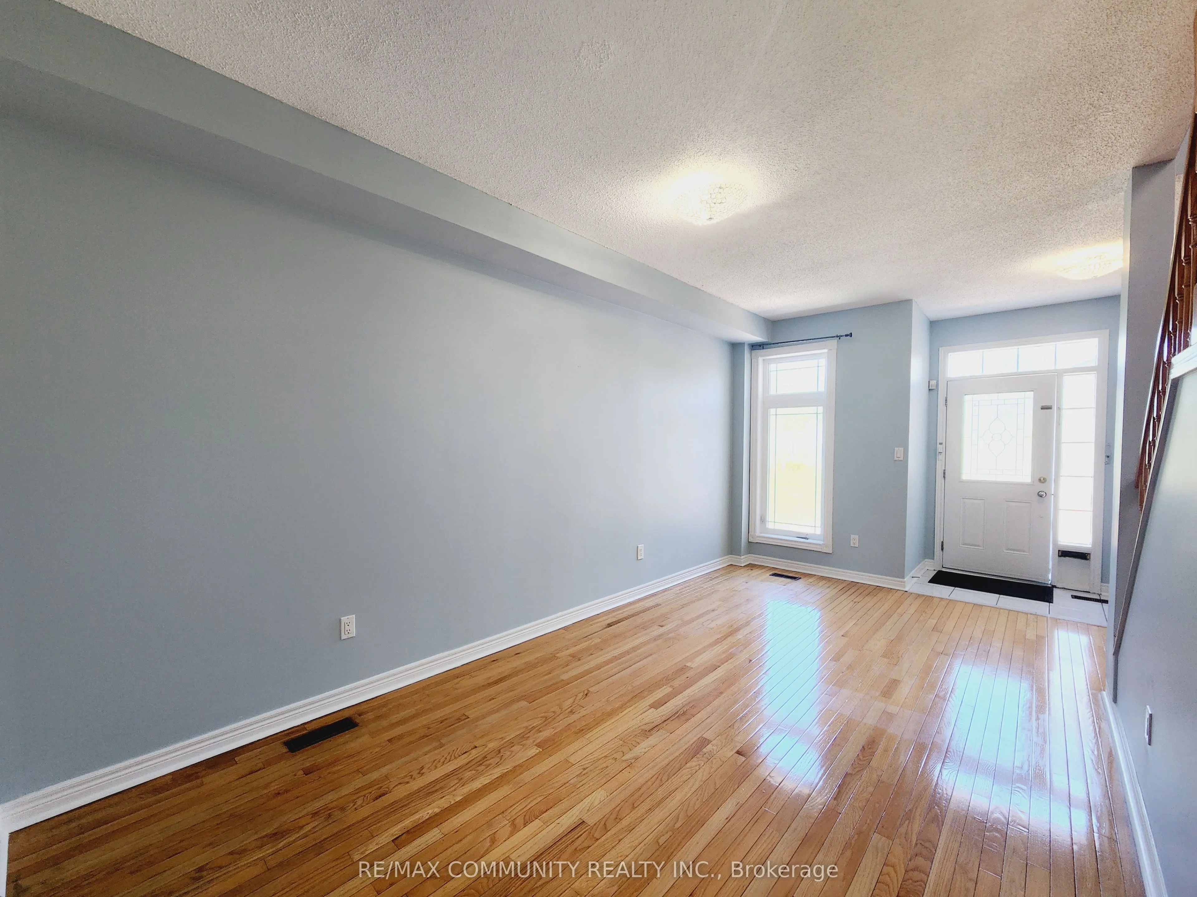 61 Chartway Boulevard #Main