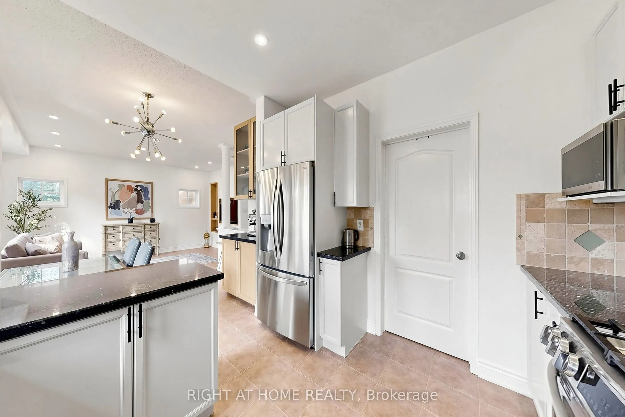14 Grainger Crescent