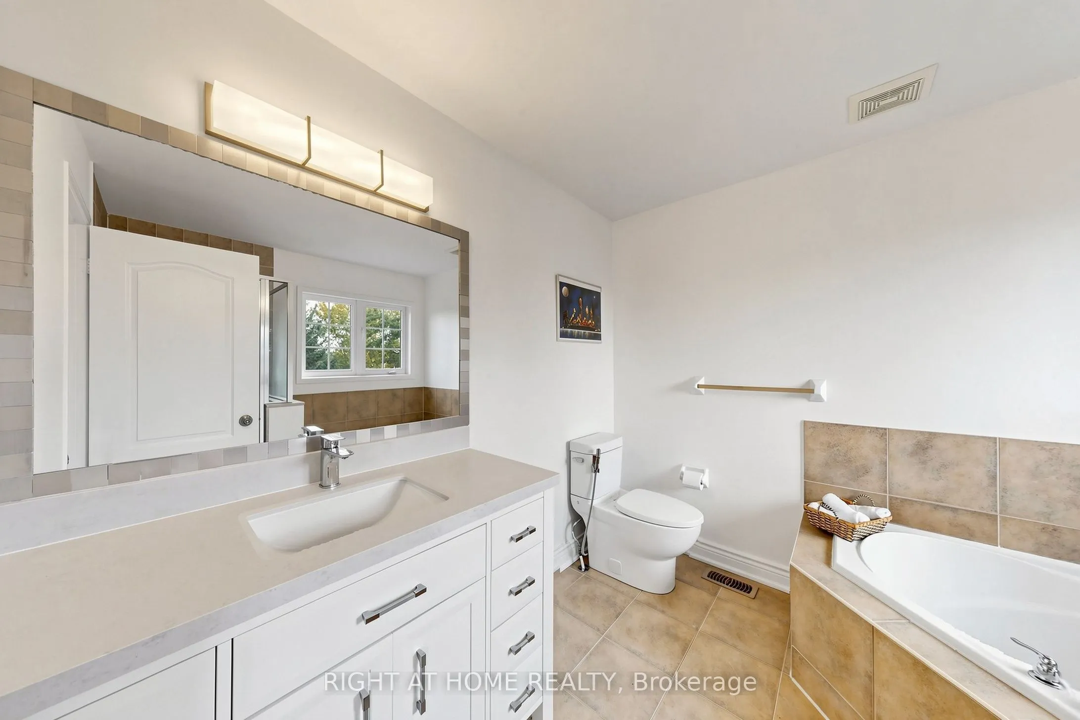 14 Grainger Crescent