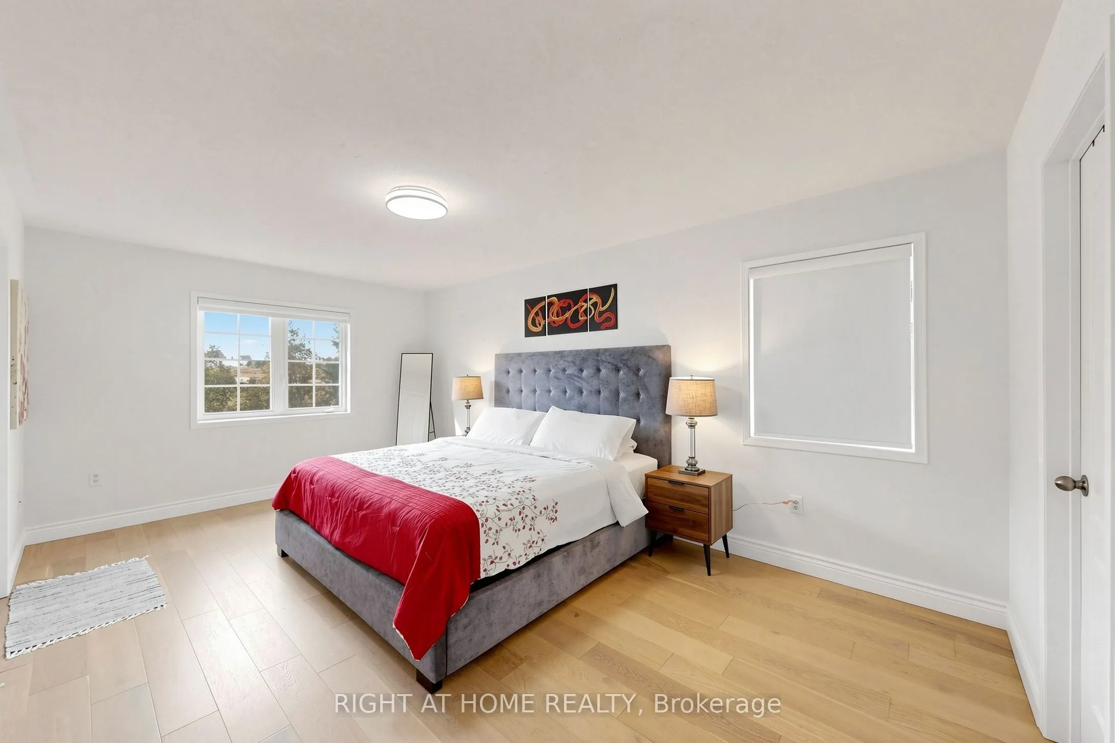 14 Grainger Crescent