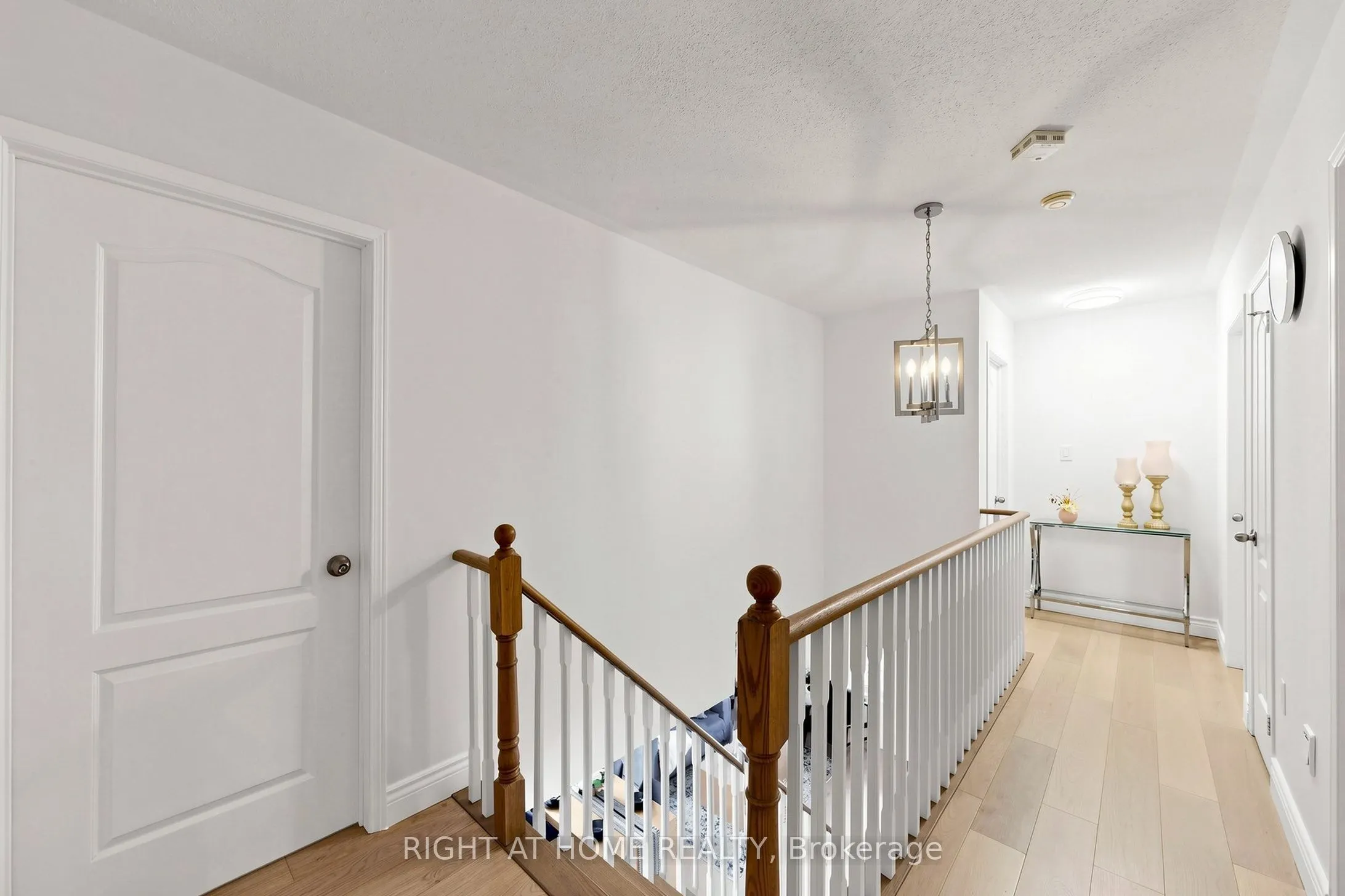 14 Grainger Crescent