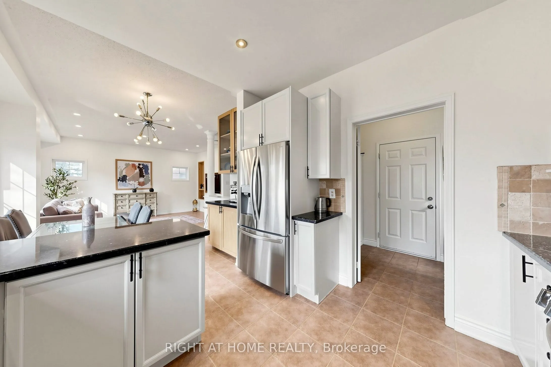 14 Grainger Crescent