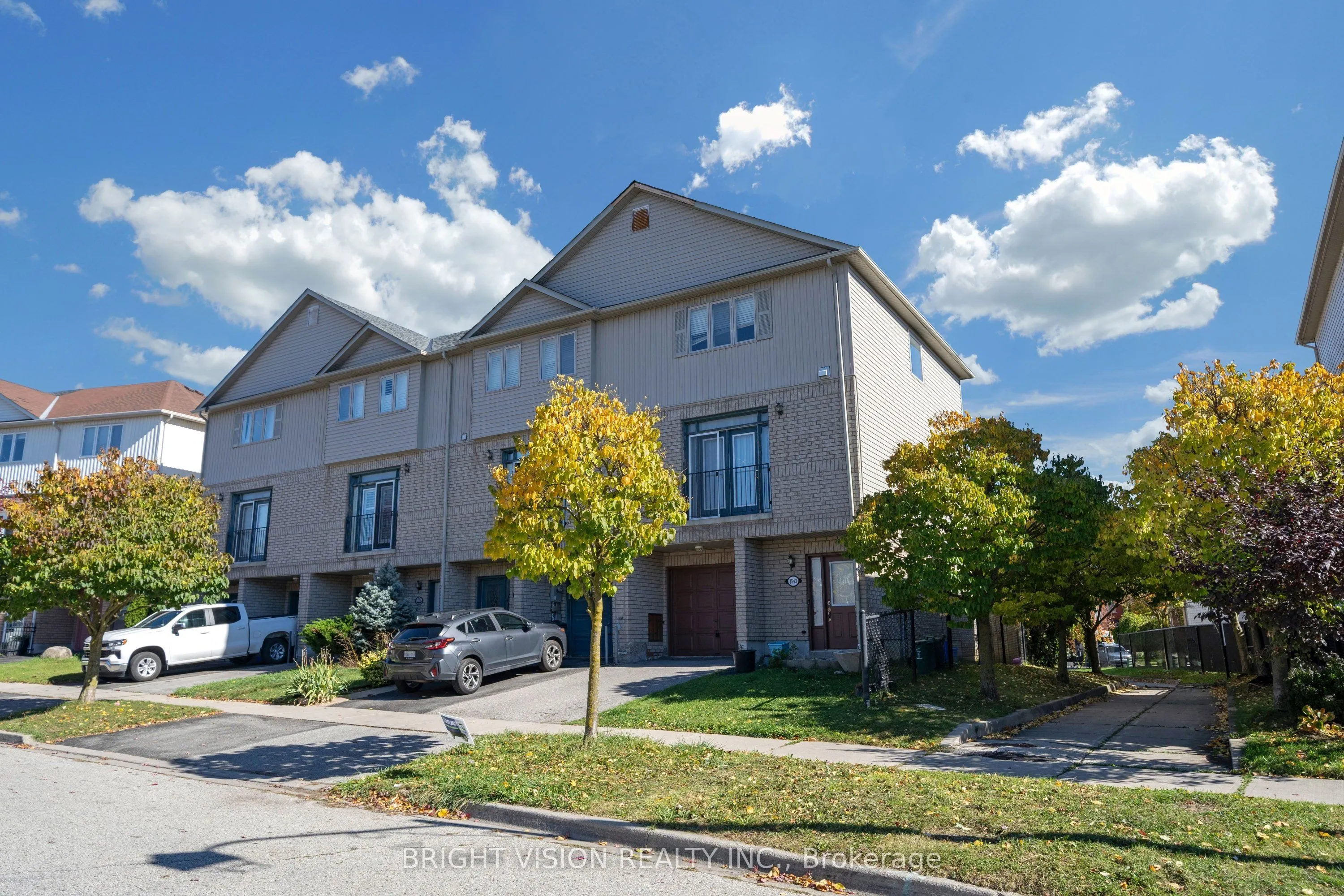 1543 Hummingbird Court