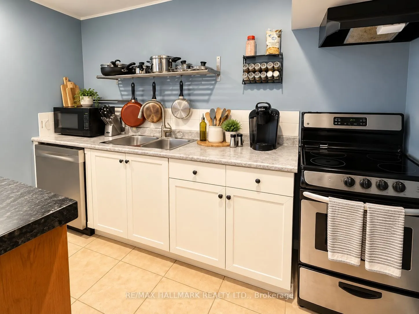 87 Invermarge Drive #Basement apt