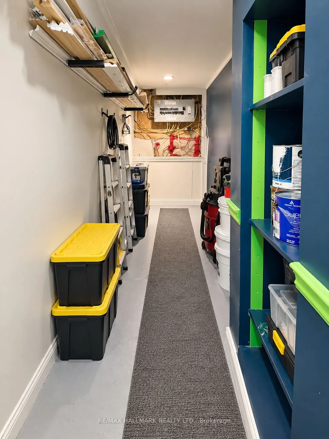 87 Invermarge Drive #Basement apt