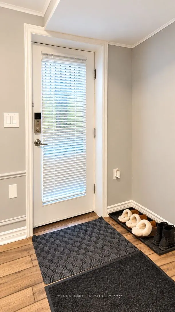87 Invermarge Drive #Basement apt