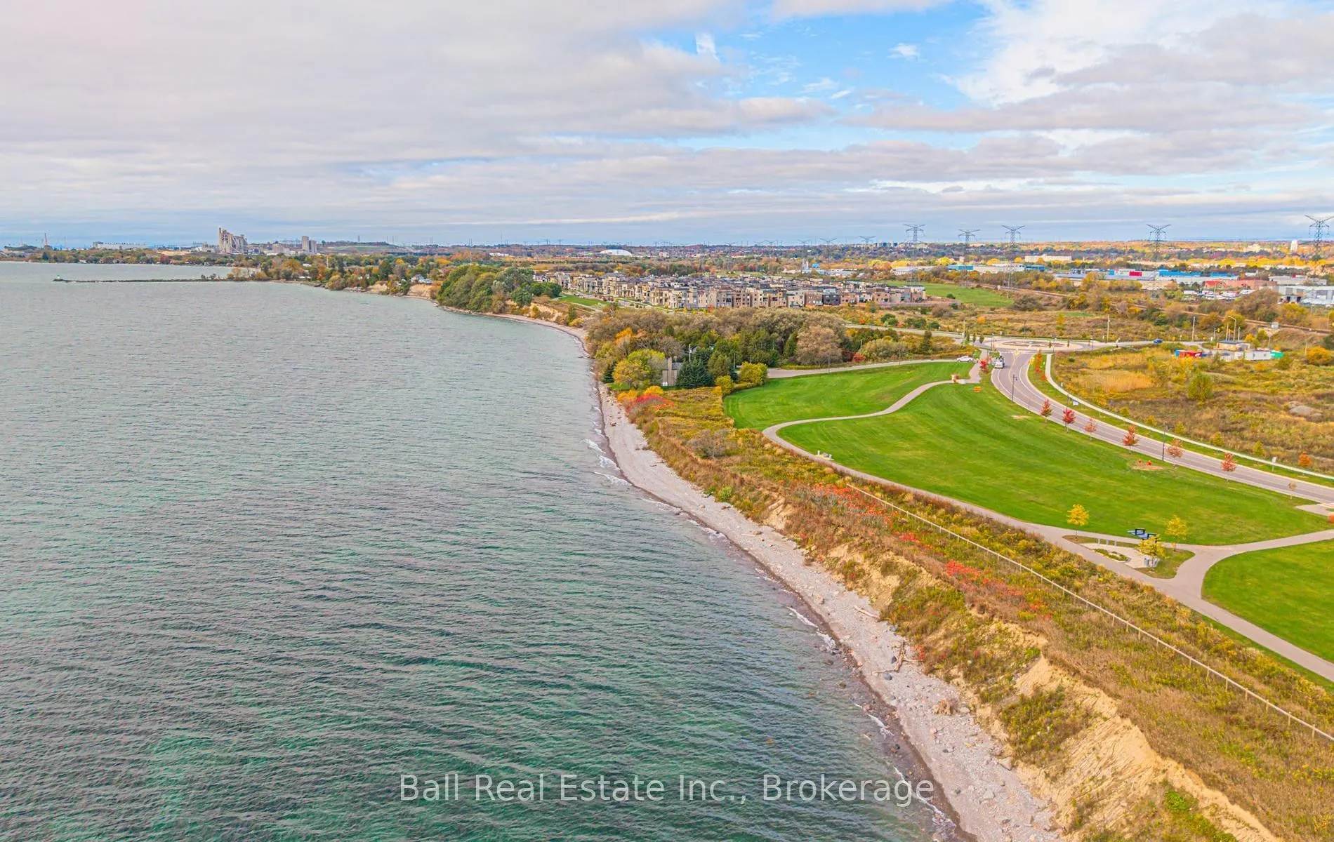 26D Lookout Drive #13