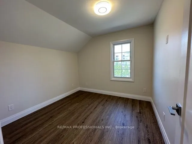 213 Pine Street #1