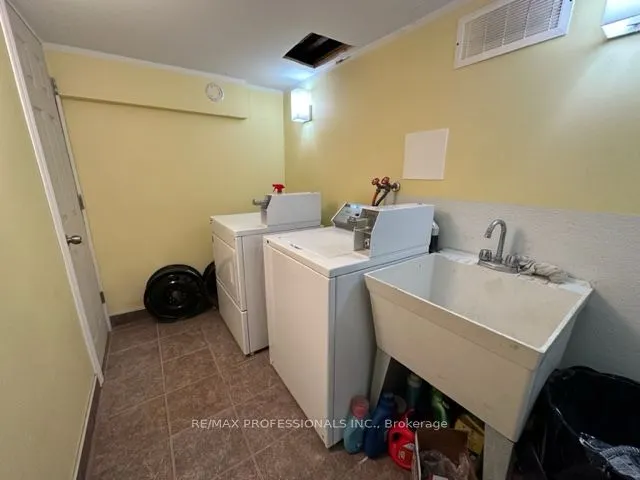 213 Pine Street #1