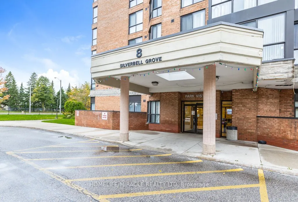 8 Silver bell Grove #102