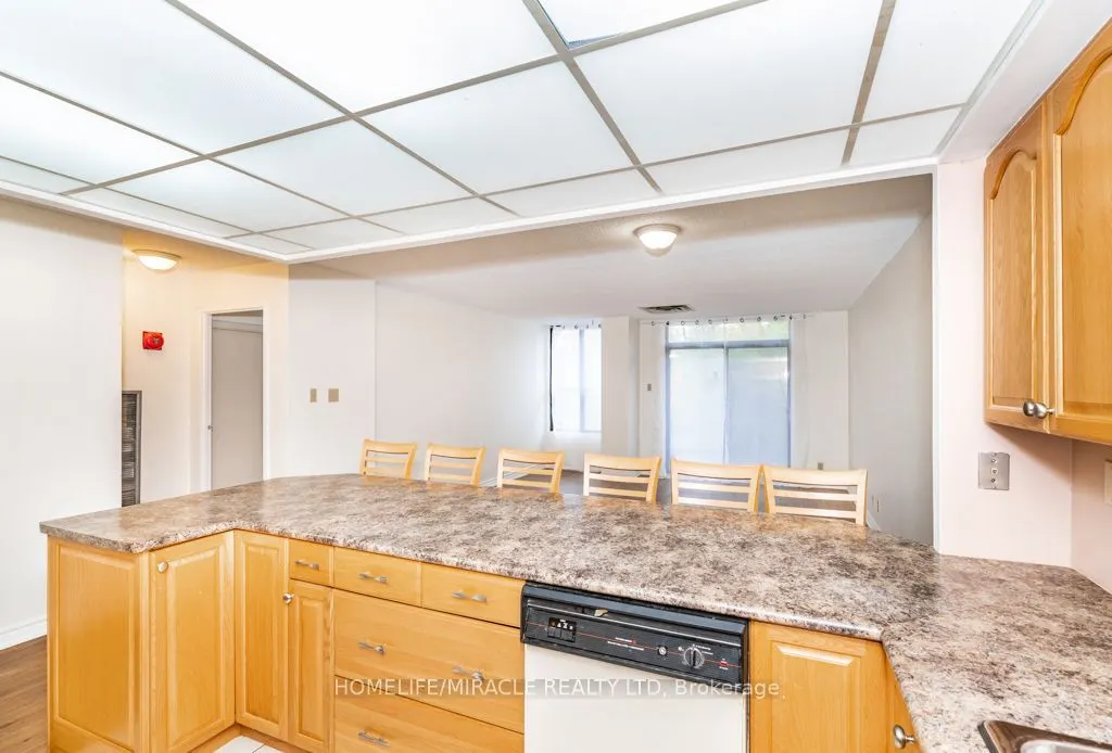 8 Silver bell Grove #102