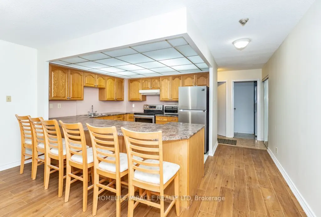 8 Silver bell Grove #102