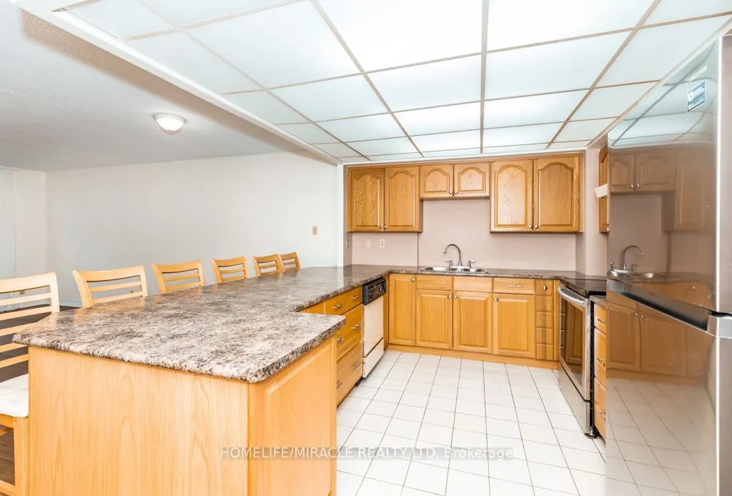 8 Silver bell Grove #102