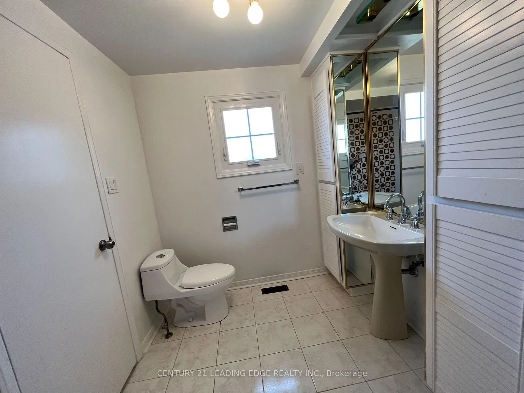 87 Dunmail Drive #UPPER