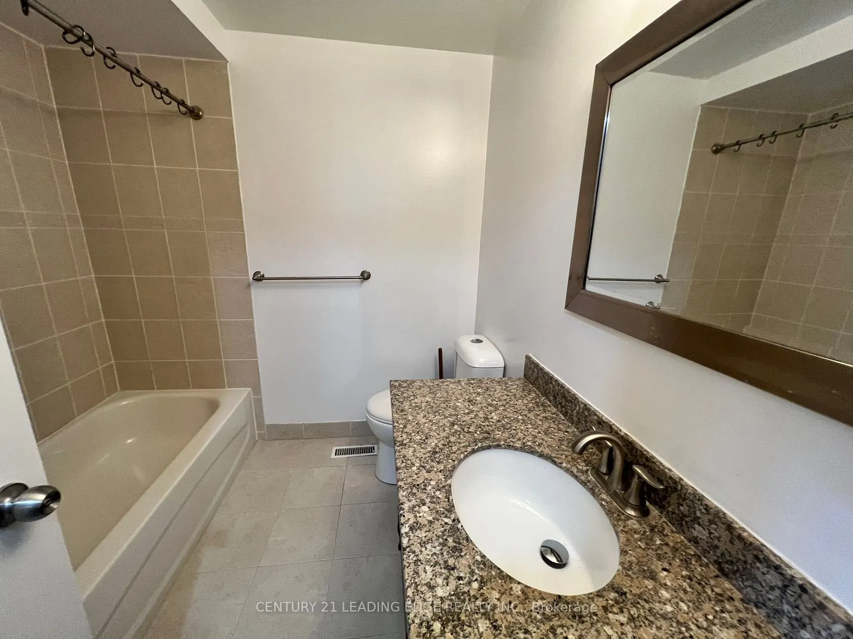 87 Dunmail Drive #UPPER