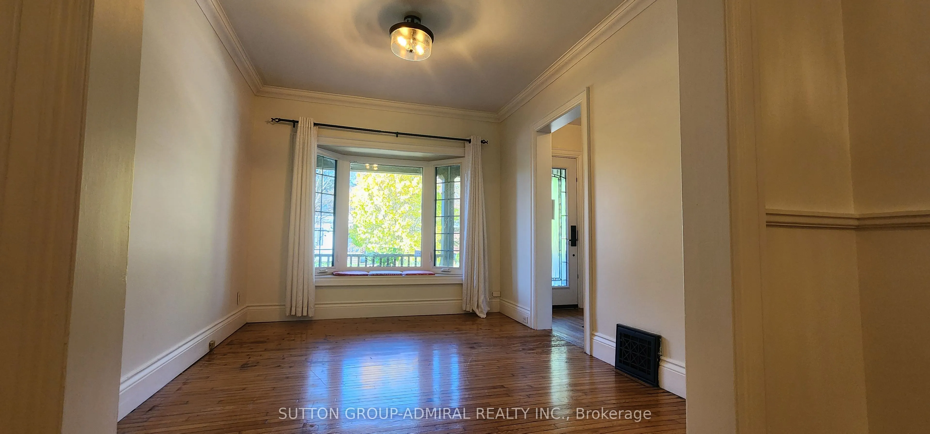 23 Westmoreland Avenue