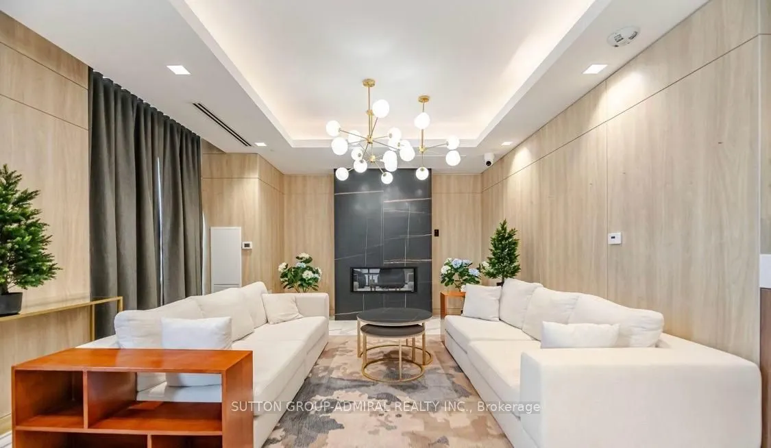 1010 Dundas Street E #514
