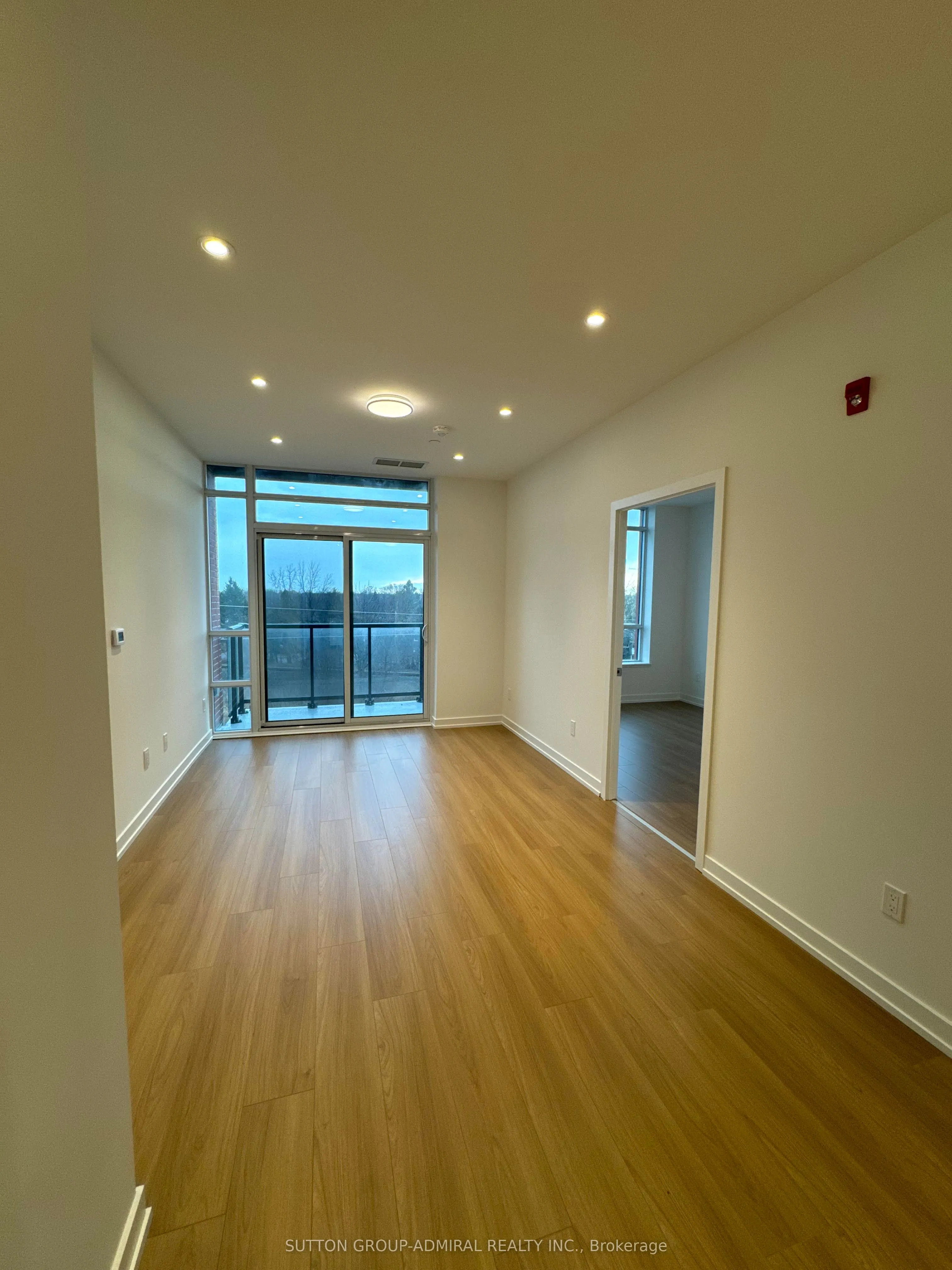 1010 Dundas Street E #514